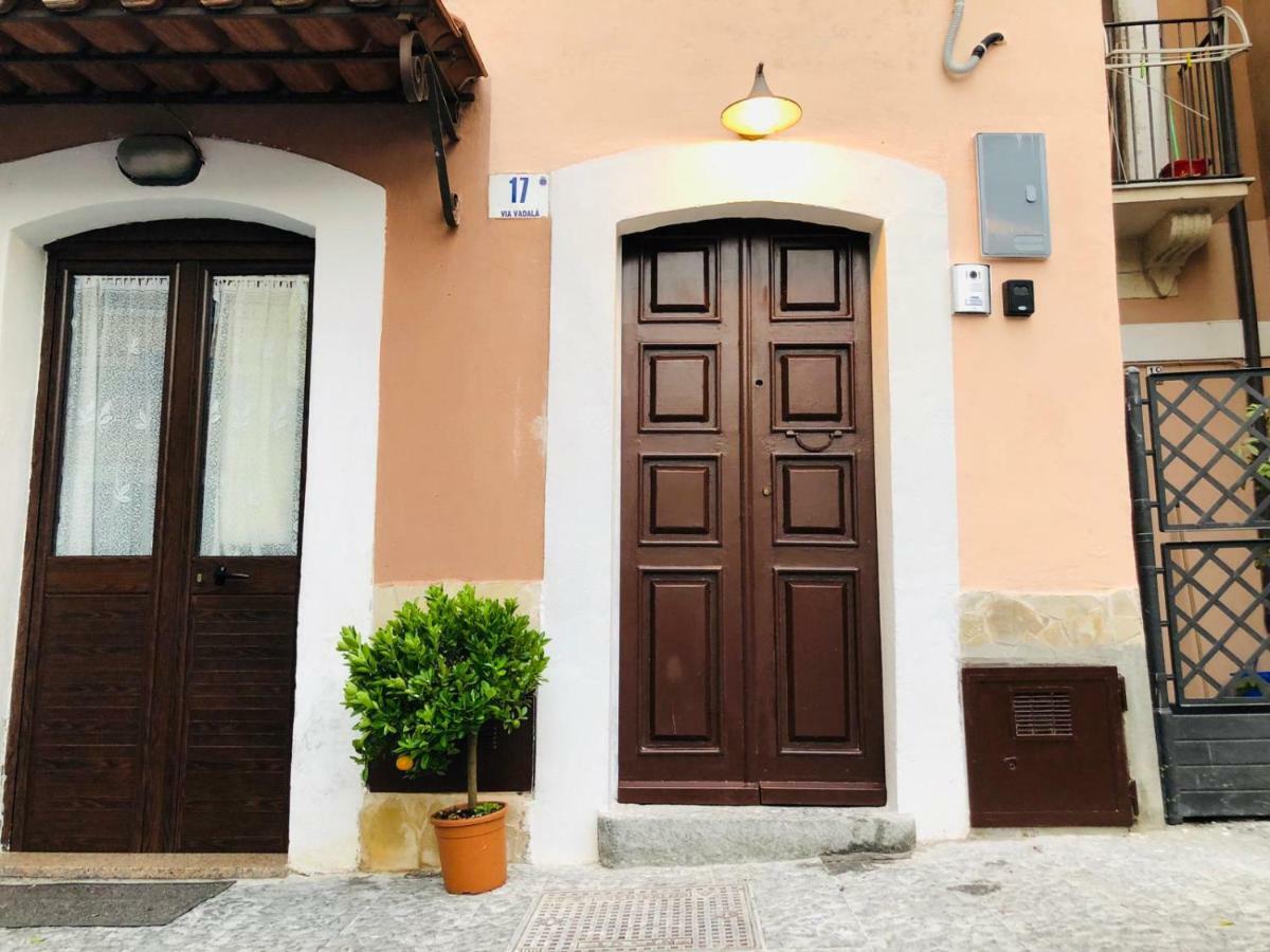 U Peri Alivu House Villa Catania Luaran gambar